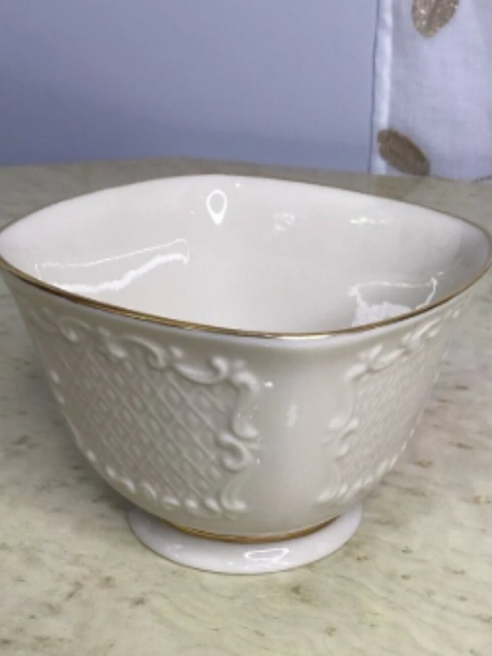 Lenox Canterbury Ivory Gold Trim Square Bowl